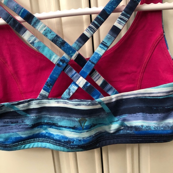 Reversible Ivivva by Lululemon bra - Picture 5 of 13